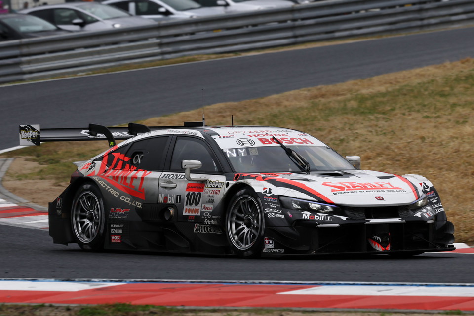 SUPER GT 2025