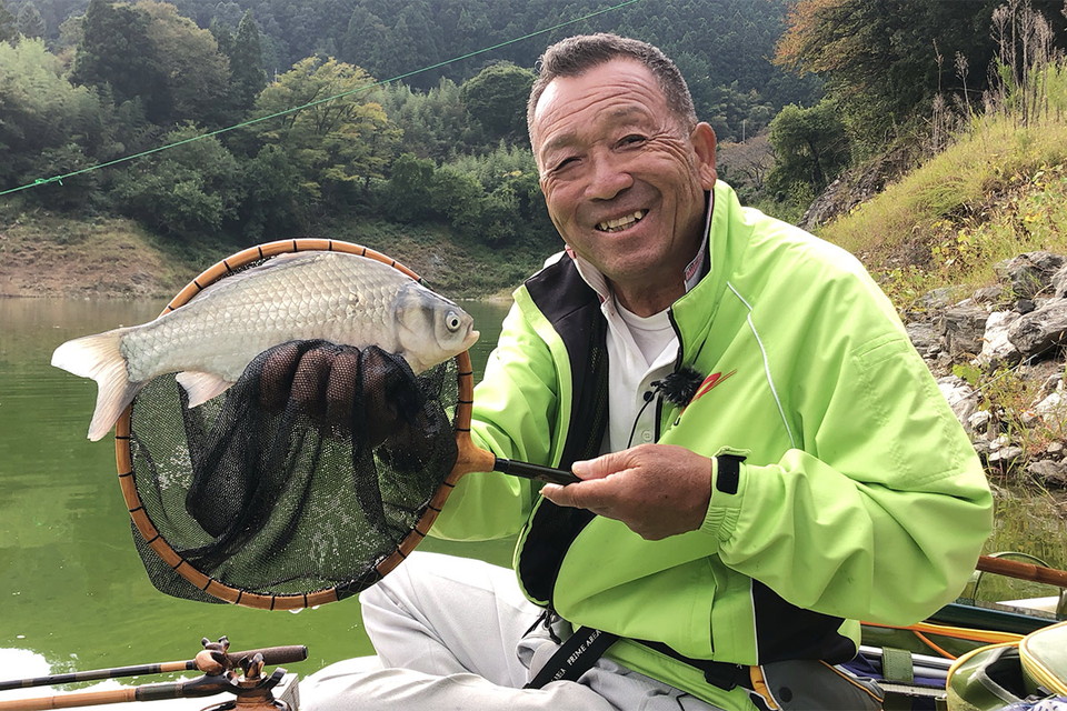 ヘラブナギャラリー 　燃える男・石井旭舟が戸面原ダムで初夏のヘラブナ釣りを謳歌する