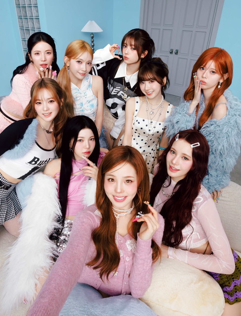 NiziU Video & Live Special