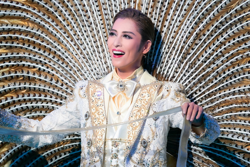 『FULL SWING!』（'22年月組・宝塚）