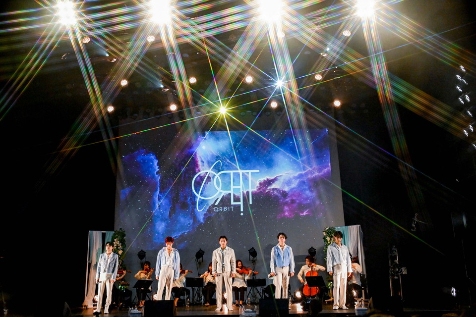 ORβIT LIVE TOUR “ROAR”