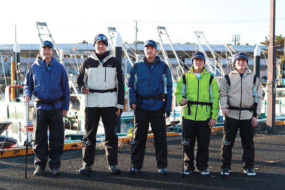 熱釣プロ野球2026 横浜DeNAベイスターズが初登場！東京湾でタチウオ狙いの真剣勝負を繰り広げる