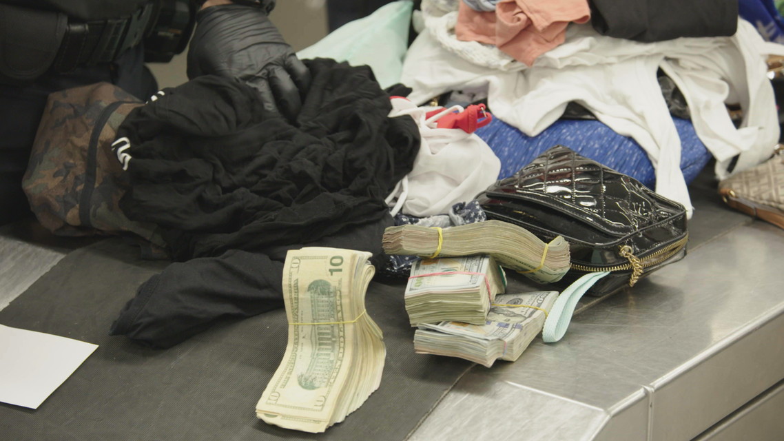 仰天！運び屋vs取締屋in全米エアポート総集編