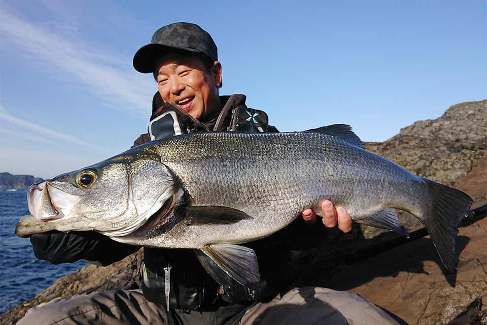 ソルトノトビラ 1　ソルトルアージャンルの新番組！松岡豪之が荒磯の王者・ヒラスズキの世界にいざなう