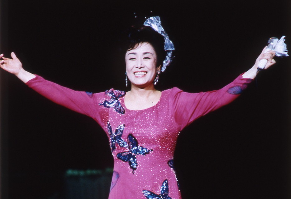 美空ひばりコンサート「'86 歌声はひばりと共に」（梅田コマ劇場）