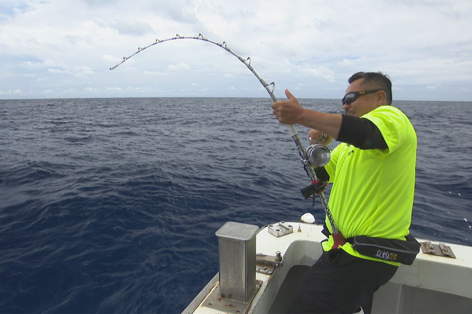 Standing Hunts 17 深海に潜む幻の魚・メカジキに手巻きのスタンディングスタイルで挑む